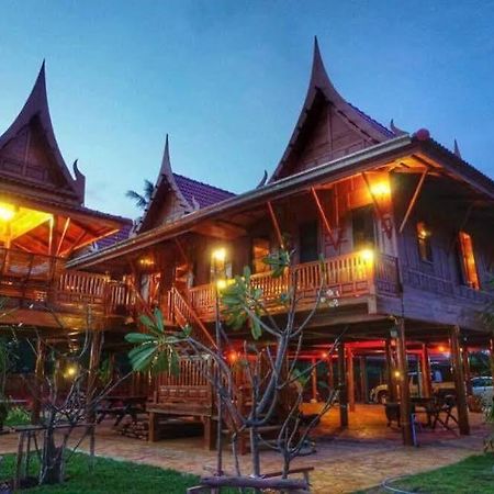 Athithara Homestay Phra Nakhon Si Ayutthaya Exterior photo