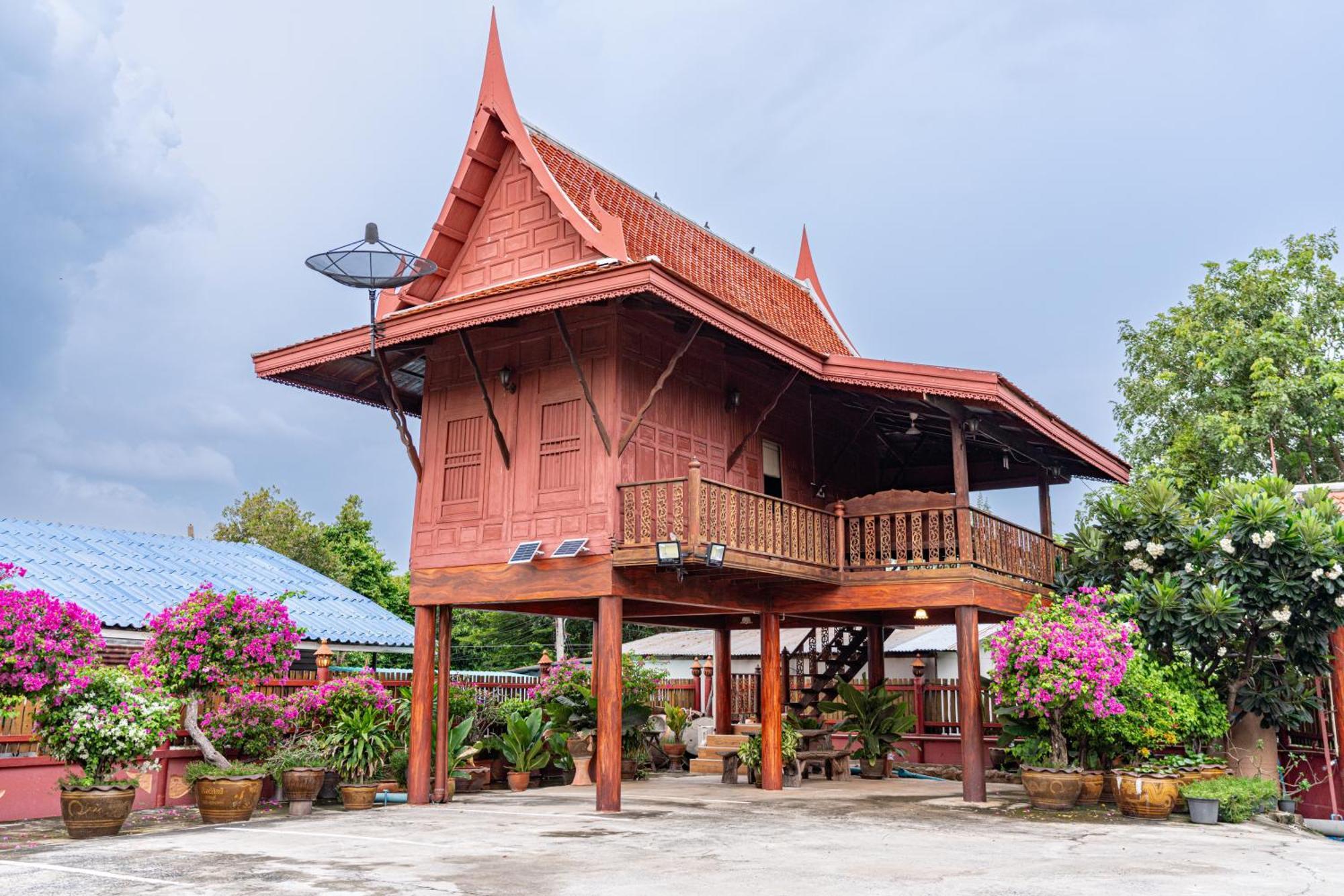 Athithara Homestay Phra Nakhon Si Ayutthaya Exterior photo